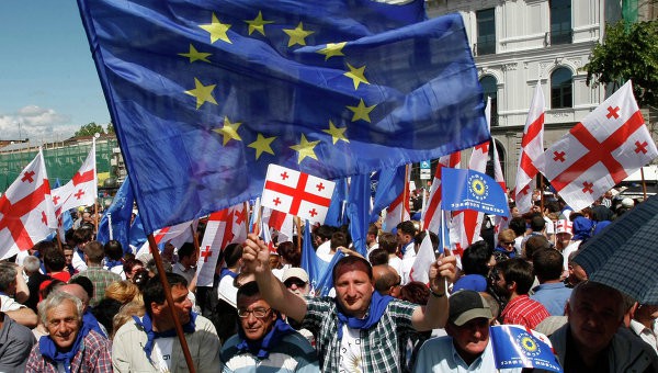 граждане Грузии в начале лета смогут ездить в ЕС без виз