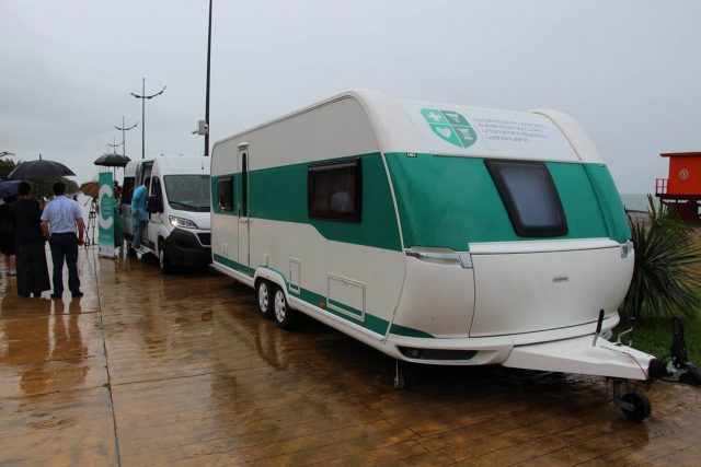 Передвижная амбулатория на батумском бульваре