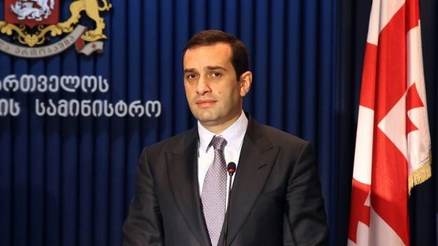 Акции протеста с требованием освободить осужденных чиновников Минобороны