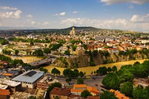 Вид на Тбилиси с крепости Нарикала