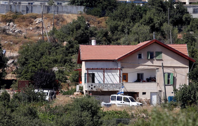 19-летний палестинец зарезал 13-летнюю израильтянку