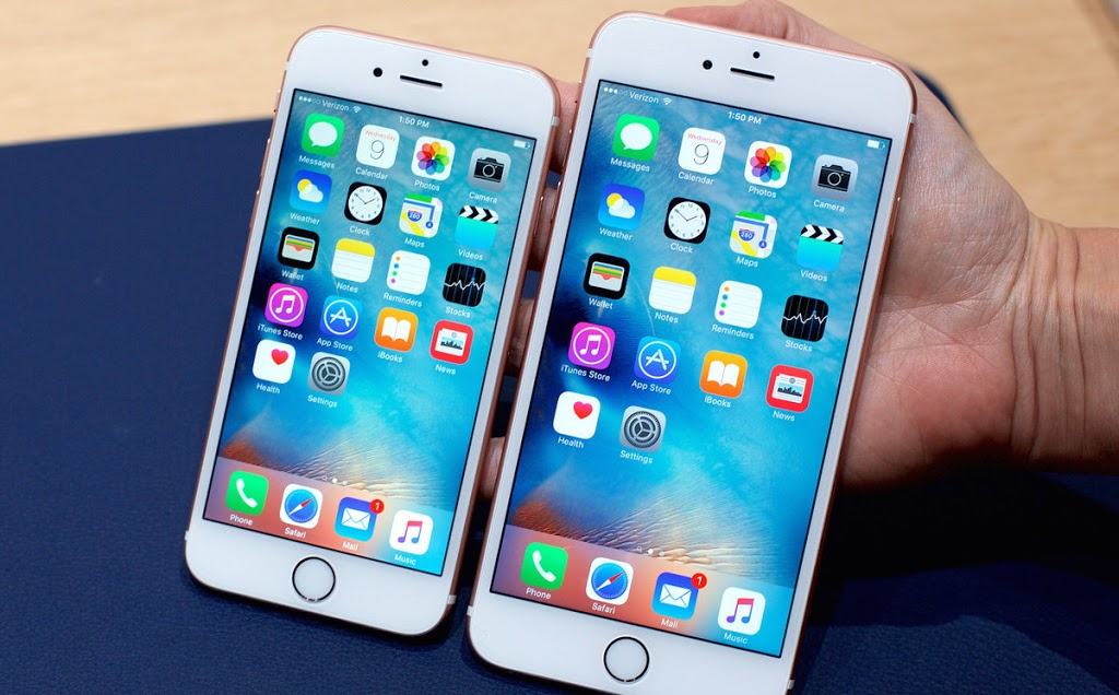 Продажи iPhone падают второй квартал подряд