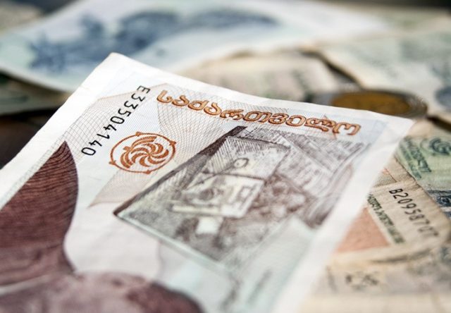 Грузия переходит на систему накопительной пенсии