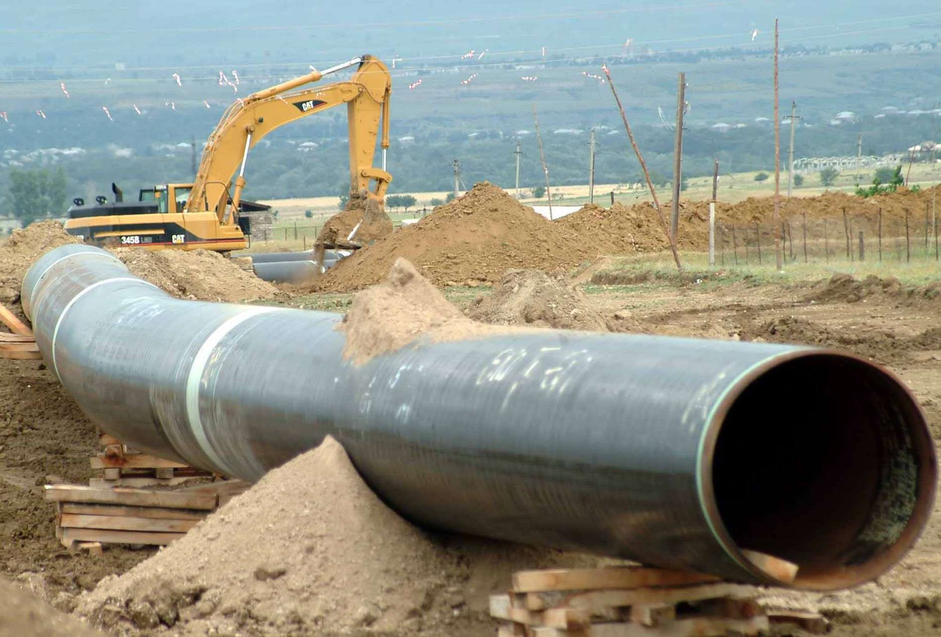 В Грузии проводят самый масштабный за 30 лет ремонт газовой трубы в Армению