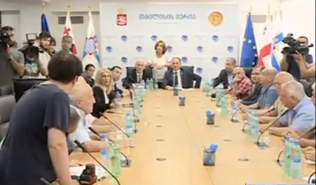 Мэр Тбилиси считает акцию «Садоводов-партизан» провокацией