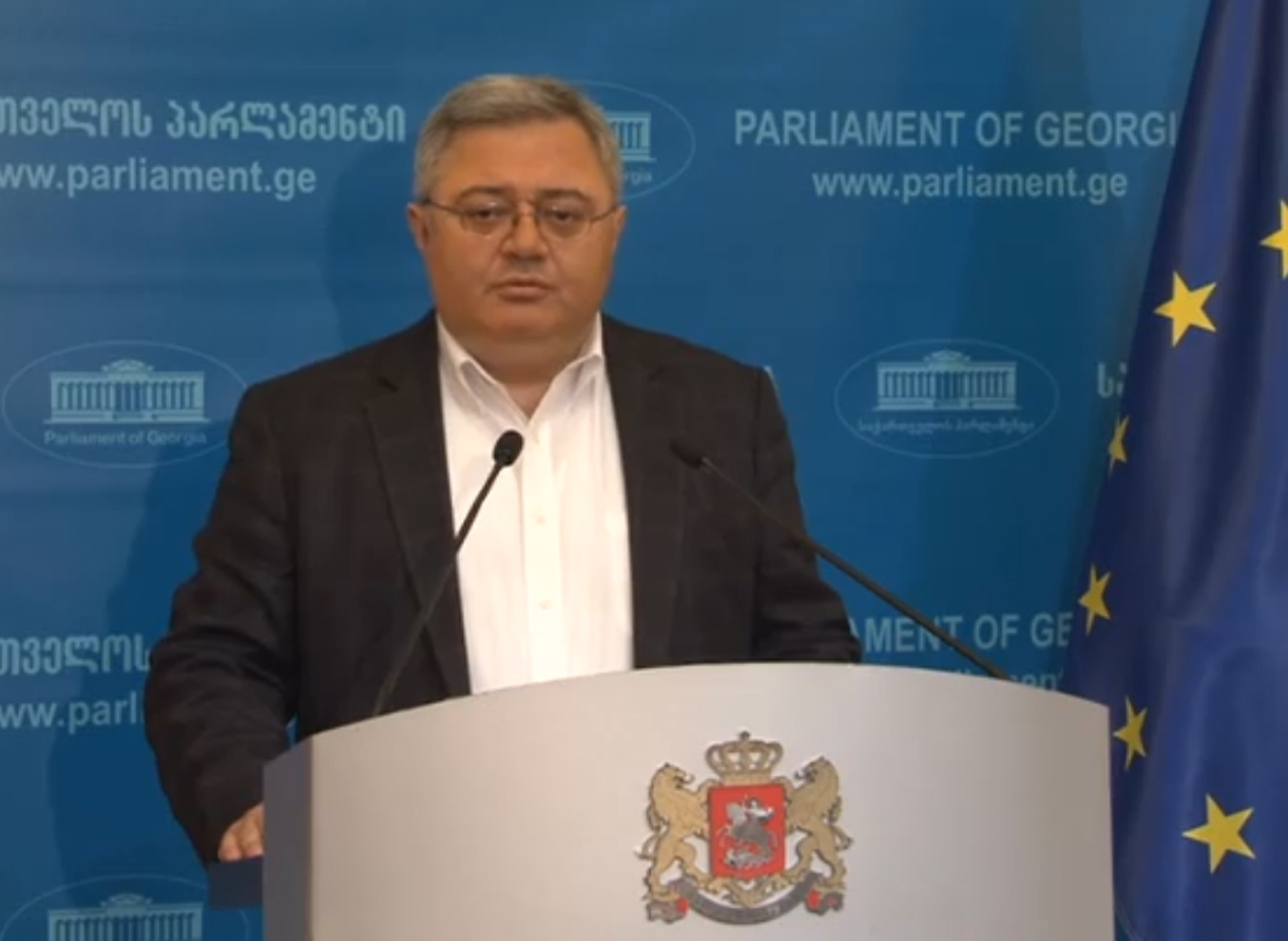 Председатель парламента Грузии покидает "Республиканскую партию"