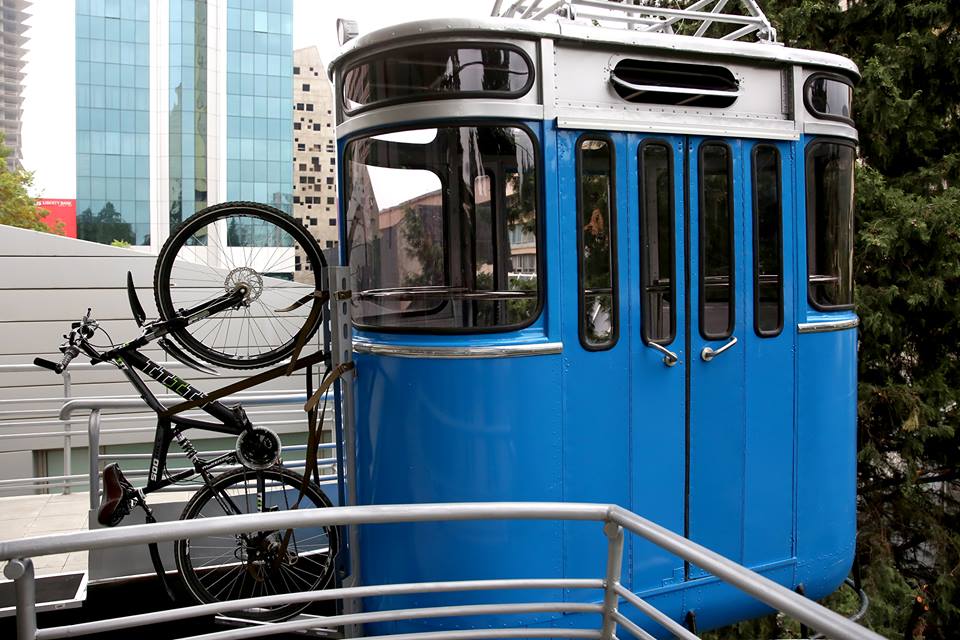 В центре Тбилиси заработала воздушно-канатная дорога