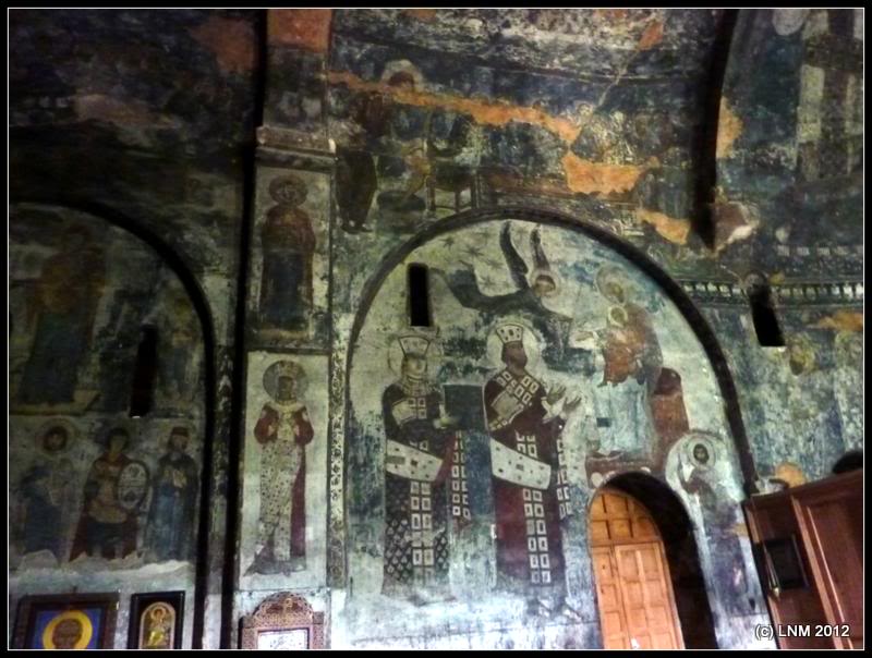 В пещерном комплексе Вардзия возник пожар