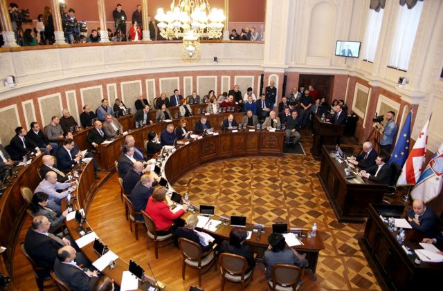 СакребулоТбилиси утвердило бюджет на 2017 год