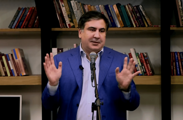 Саакашвили: "Я был глупый и наивный, я хотел делать реформы"