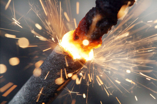 В новогодние дни из-за взрывов пиротехники в Тбилиси пострадали 54 человека