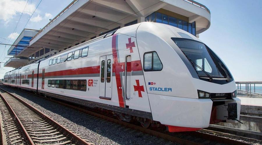 Два двухэтажных поезда модели Stadler Kiss начнут курсировать в Грузии этим летом