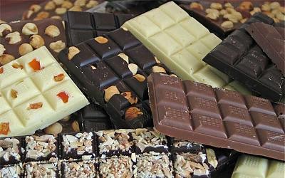 МВД Грузии закупит 104 тонны шоколада и 125 кг карамельных конфет