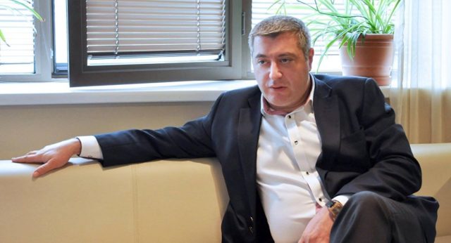 Домашний арест в Грузии становится в платной услугой