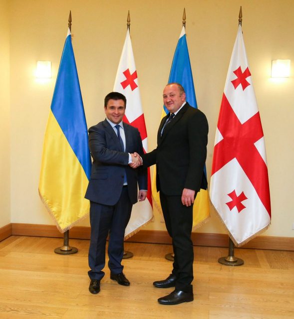 Георгий Маргвелашвили пригласил президента Украины Петра Порошенко посетить Грузию