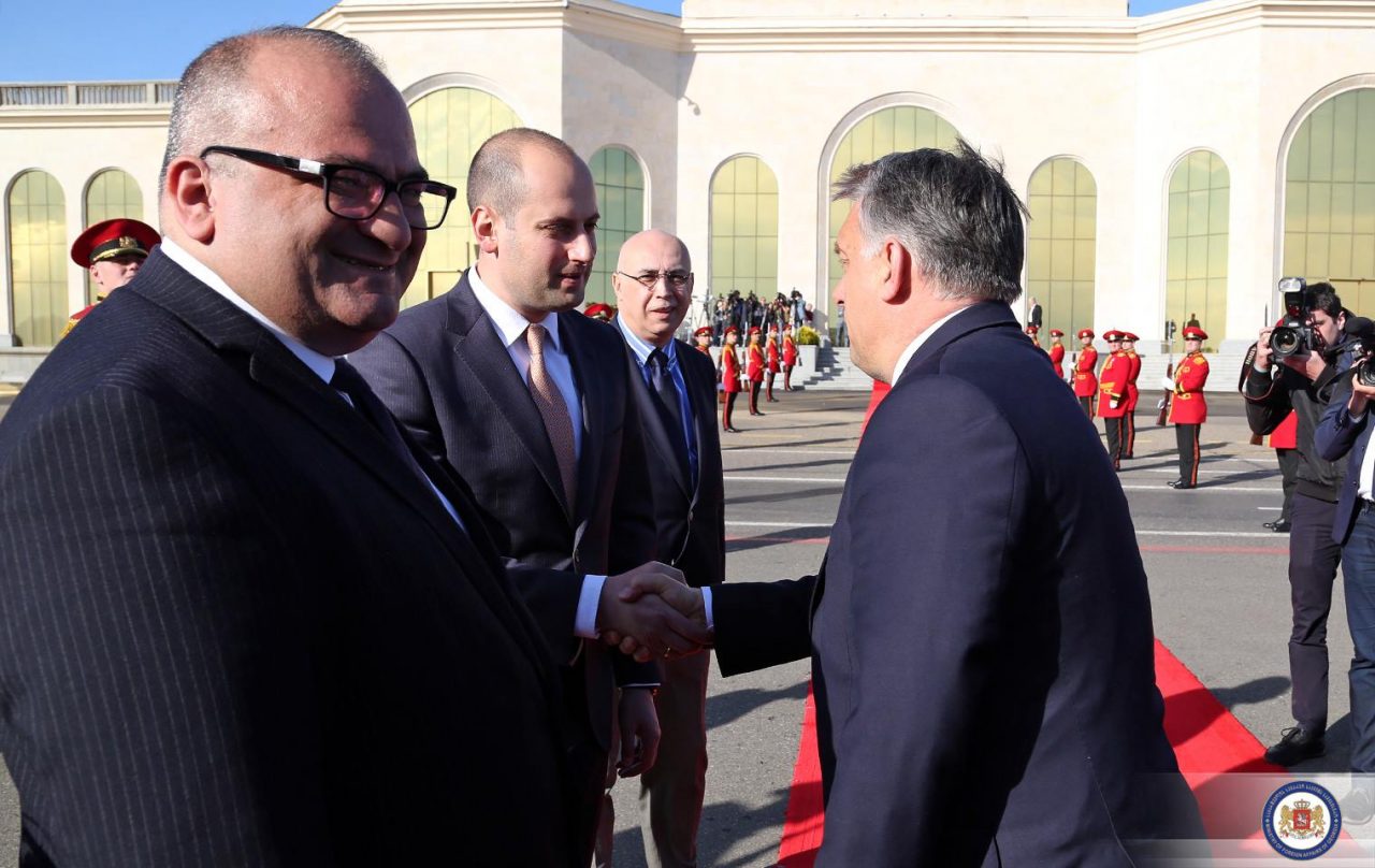 Премьер-министр Венгрии прибыл с визитом в Грузию