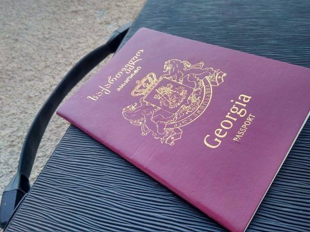 Гражданам Грузии могут разрешить получать второе гражданство не теряя грузинского