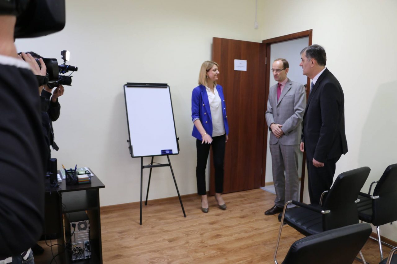 В Грузии впервые открыт Центр интеграции для беженцев и лиц с гуманитарным статусом