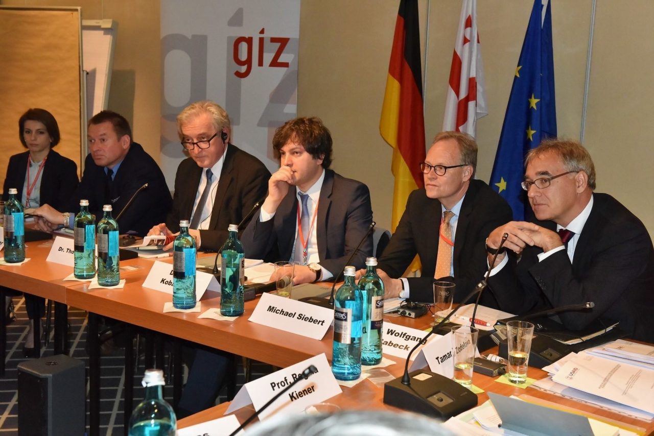 В Берлине проходит конференция посвященная обсуждению проекта конституции Грузии