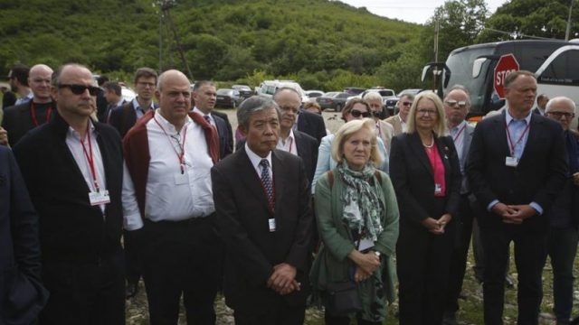 Участники проходящей в Тбилиси Парламентской Ассамблеи НАТО осмотрели линию оккупации