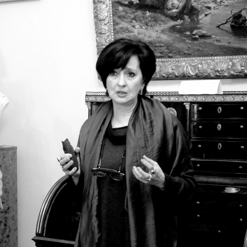 Хозяйка дома с незабываемым прошлым