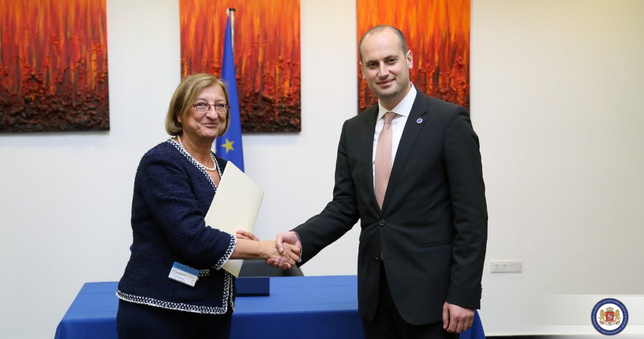 Грузия ратифицировала Конвенцию Совета Европы по борьбе с насилием в отношении женщин