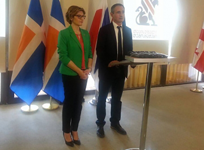 "Свободные демократы" и "Республиканская партия" объединяются