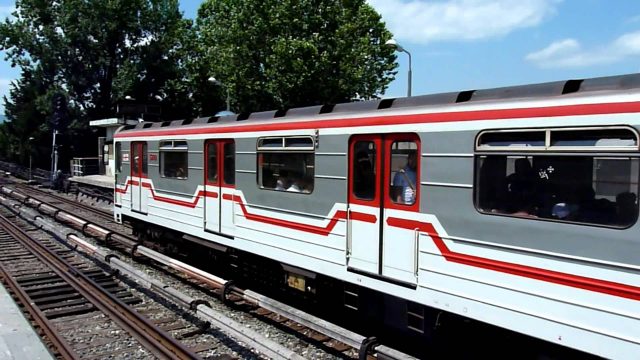 В мэрии Тбилиси планируют провести метро до района Диди Дигоми