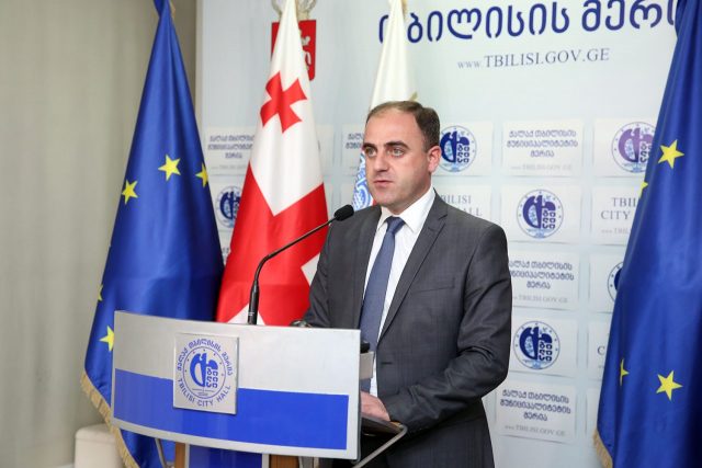 Мэр Тбилиси: с кладбищами проблем не будет
