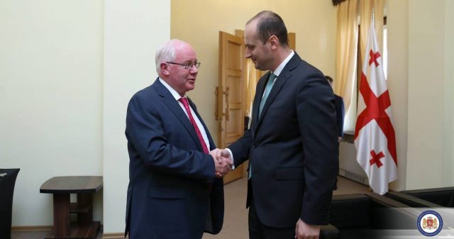 Грузия начинает переговоры с Ирландией по упрощении процедур выдачи виз