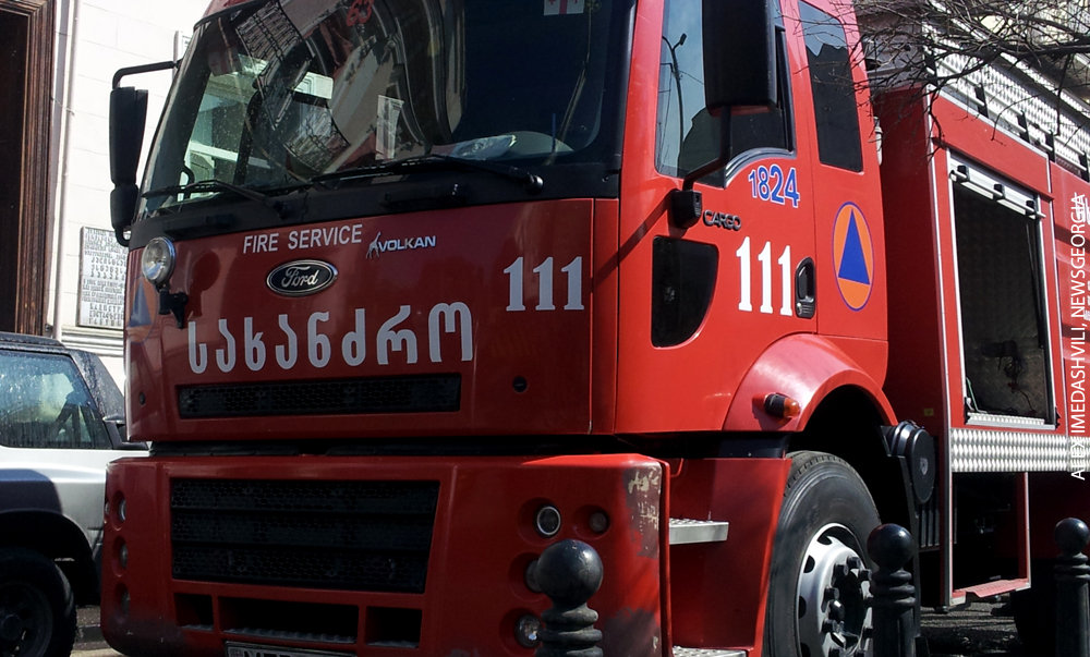 Пожар на «Дезертирском рынке» в центре Тбилиси локализован и практически ликвидирован