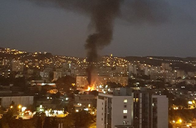 Пожар на рынке стройматериалов "Элиава" в Тбилиси локализован