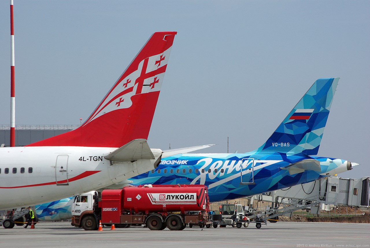 Рейс А-9786 из аэропорта Пулково в Тбилиси был задержан из-за сообщения о бомбе на борту