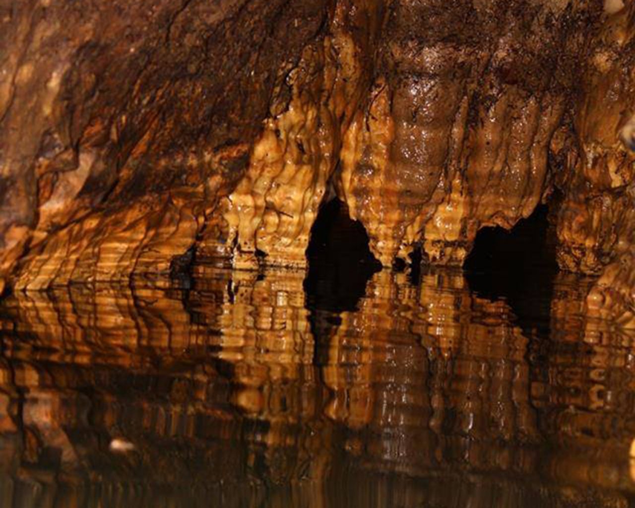 В Грузии спелеологи обнаружили новый естественный колодец