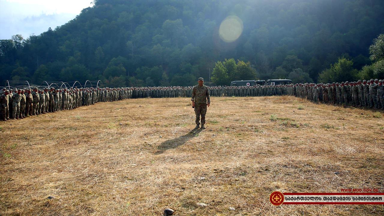 В тушении Боржомского леса с сегодняшнего дня участвуют военные