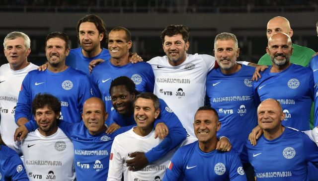 Матч звезд мирового футбола в Тбилиси собрал 163 тыс долларов