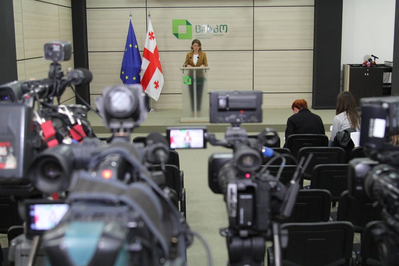 Второй тур выборов президента Грузии предположительно пройдет 28 ноября