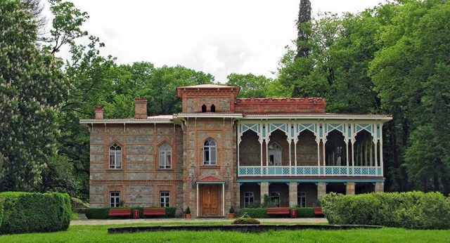 Фонд Зураба Жвания объявил прием заявок на получение "Премии Цинандали 2017"