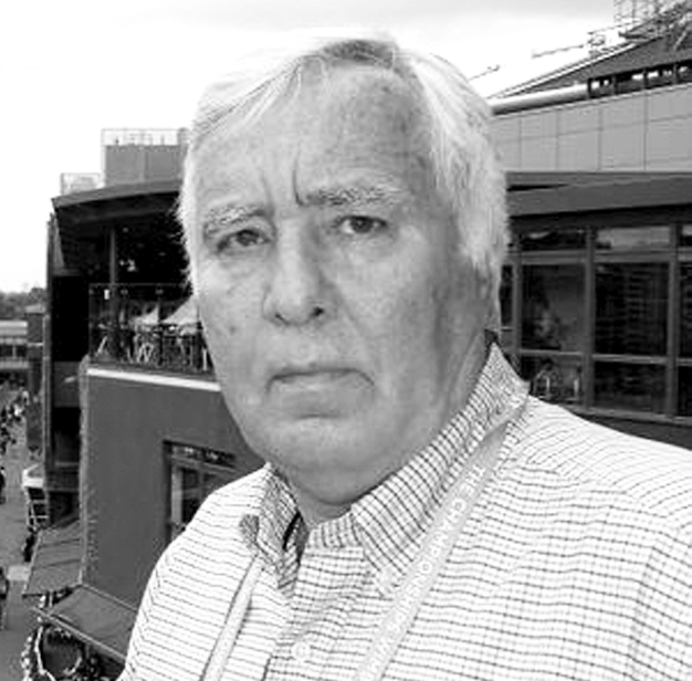 С ракеткой по миру - Александр Метревели