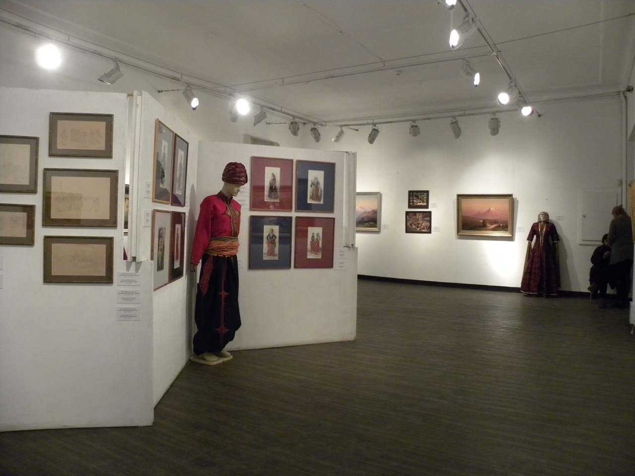 «Перекресток» - выставка дружбы и единства