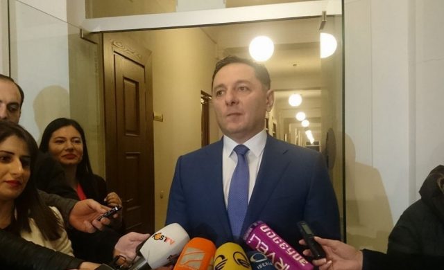 Спецслужбы Грузии нашли тайник с оружием уничтоженных в Тбилиси террористов