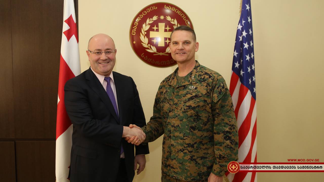 Министр обороны Грузии встретился с генерал-майором Расселом Санборном
