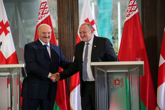 Президенты Грузии и Белоруссии подписали долгосрочный договор о взаимоотношениях между двумя странами