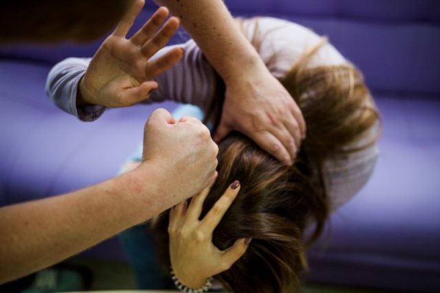 МВД Грузии усиливает борьбу с семейными преступлениями и насилием в отношении женщин