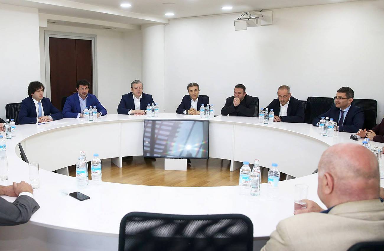 Каха Каладзе назвал имена обновленного политического совета "Грузинской мечты"