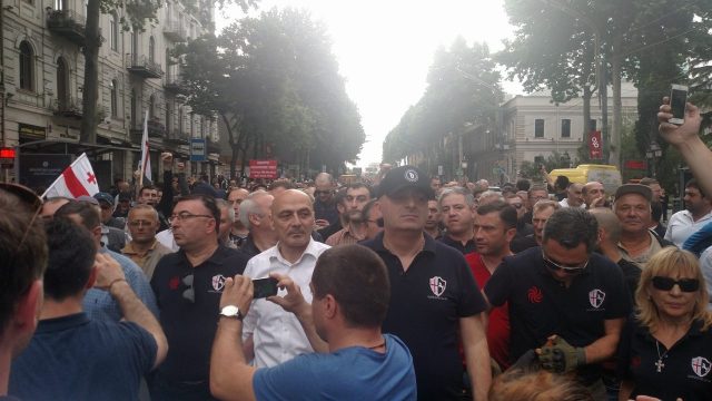 «Грузинский марш» прошел по проспекту Руставели