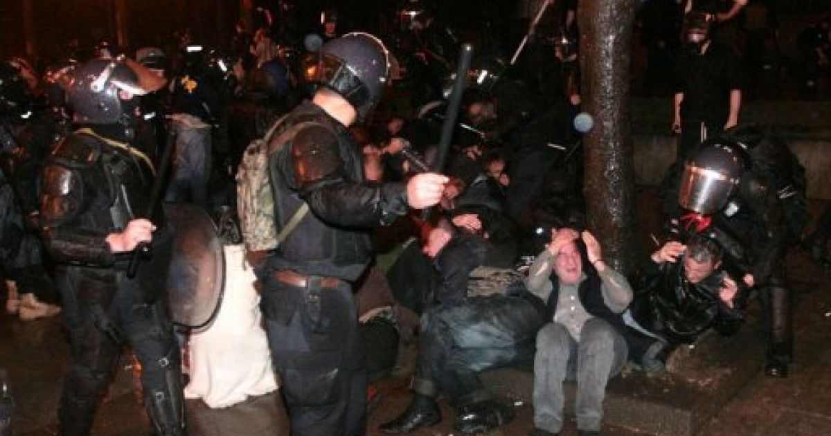 В Грузии вводится запрет на собрания и манифестации сотрудников правоохранительных органов