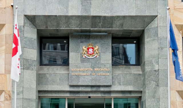 Оппозиция раскритиковала проект премьер-министра Грузии Мамуки Бахтадзе о слиянии министерств