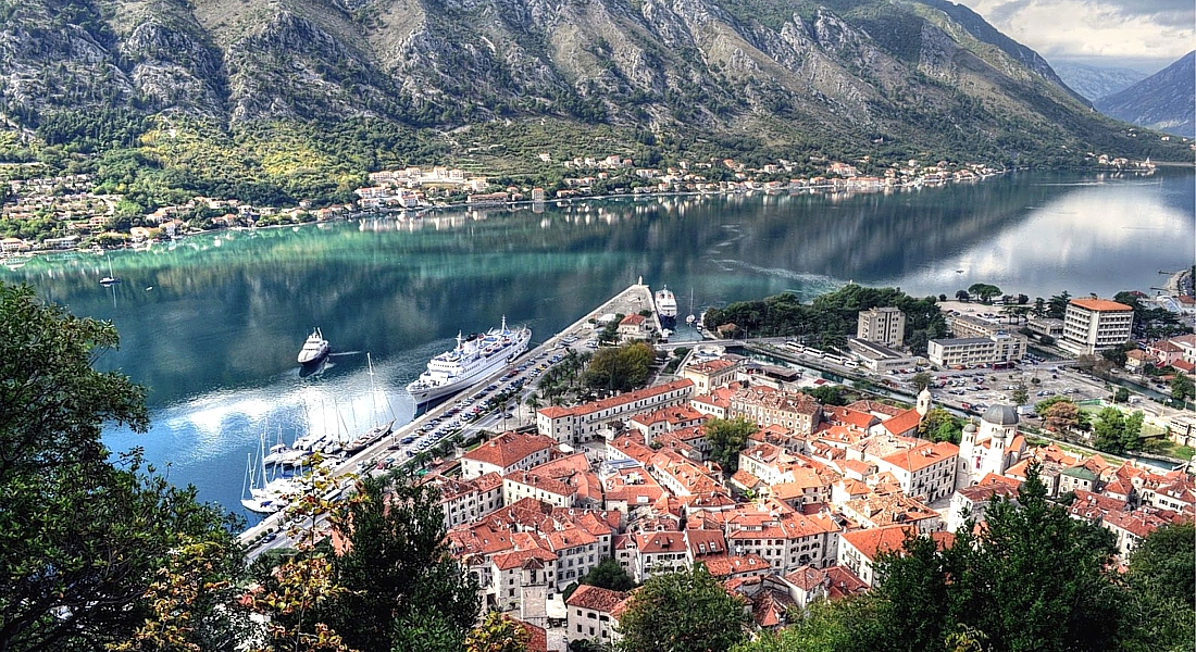 Черногория ввела безвизовый режим с Грузией