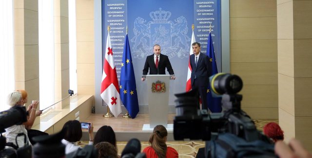 В Грузии пять из восьми губернаторов освобождены от должности